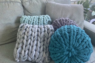 Chunky Knit a Square Pillow